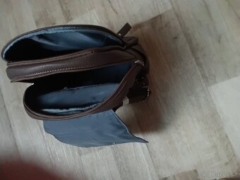 NOVÝ BATŮŽEK HNĚDÝ - 5