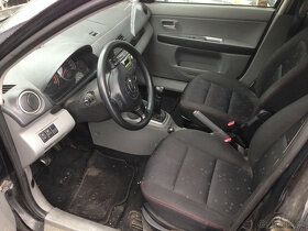 Mazda 2 1,4i 59kW 2006 - díly - 5