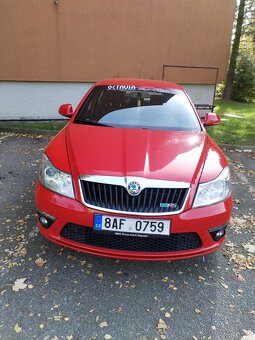 Škoda Octavia 2 rs top stav - 5