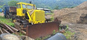 BULDOZER STALINEC CTZ 108 M - 5
