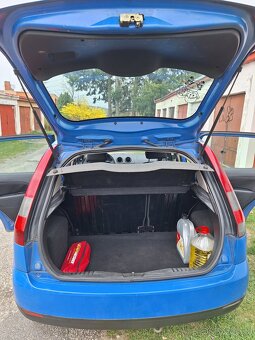 Ford Fiesta 2003 - 5