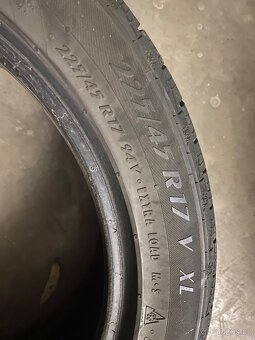 pneu 225/45 R17 zimní - 5