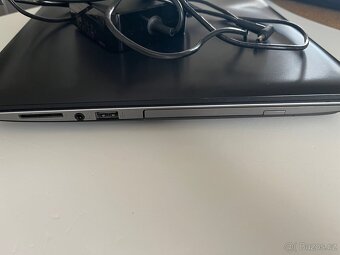 ASUS F556UB-DM026T - 5