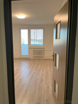 Byt 2+kk, 42m2, Bruntál, lodžie. Po rekonstrukci. - 5