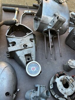 Motory jawa pionýr - 5