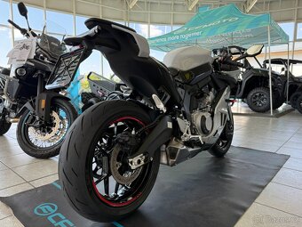 CFMOTO 675 SR-R - skladem, ihned - 5