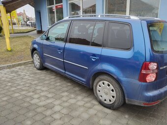 Volkswagen Touran 2.0TDi - 5