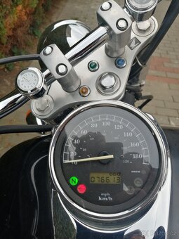 Honda Shadow VT750 SLEVA - 5