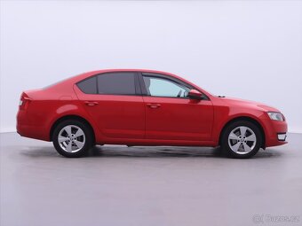 Škoda Octavia 1,6 TDI DSG Elegance (2014) - 5