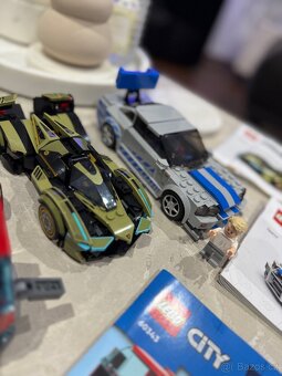 Sada autíček Lego + vrtulník na odtahovku ( není na fotce ) - 5