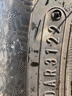 Zimní sada 195/65r15 + disky+ poklice - 5