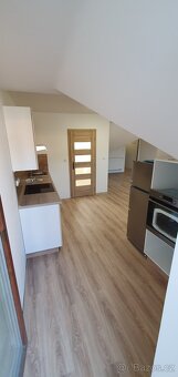 Prostorný 1+KK s terasou k pronájmu, Velké Meziříčí - 5