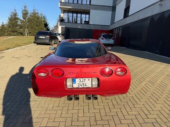 Chevrolet Corvette C5 - 5