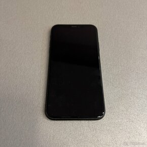 iPhone XR 128GB pěkný stav, 12 měsíců záruka - 5