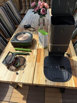 Robotický vysavač iRobot Roomba S9+ 9558 černý - 5