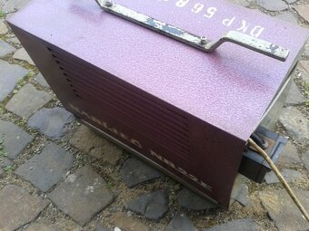 Nabíječ NB22E Autonabiječka / Nabíječ baterií 12-24V/40V - 5