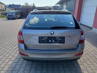 ŠKODA OCTAVIA 2,0 TDI DSG AMBITION pěkné auto bez koroze - 5