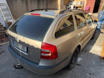 Octavia 2 combi - 5