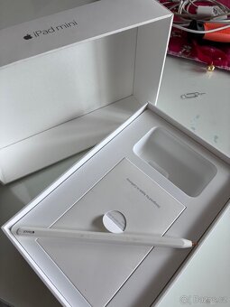 iPad A1550 - 5