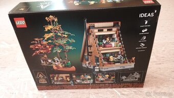 LEGO 21338 Ideas Chata „Áčko“ NOVÉ, NEROZBALENÉ - 5