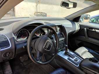 Audi Q7 - 5