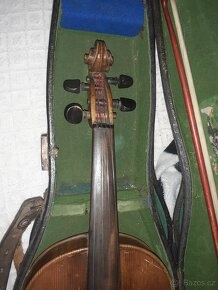 Staré housle-celé - 5