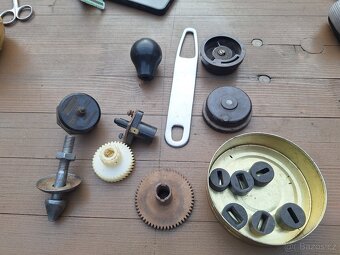 Směs dilu a doplňku škoda - 5