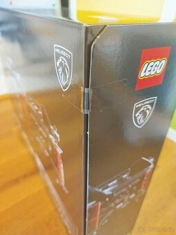 LEGO Technic PEUGEOT 9X8 24H Le Mans 42156 - 5
