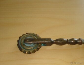 Staré mosazné rádlo - 5