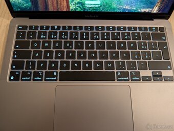MacBook Air 13" M1, 16GB / 256GB – skvělý stav - 5