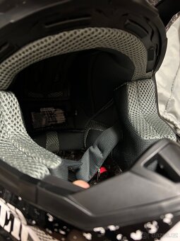 Prilba Grenzgaenger/ querly, Lko - 5