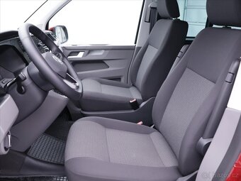 Volkswagen Transporter 2,0 TDI DSG DR 8-Míst Bulli (2024) - 5