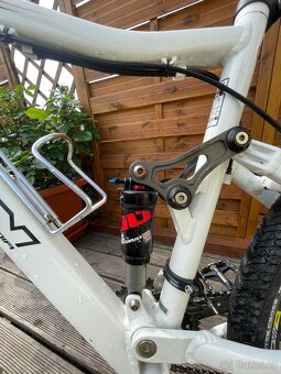 Celoodpružené horské kolo Marin Bikes California - 5