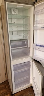 Lednice s mrazákem Whirlpool 200 x 55 - 5