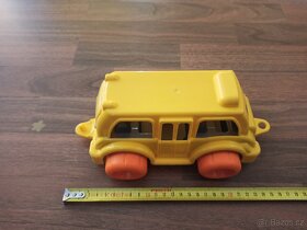 Plastový autobus - 5