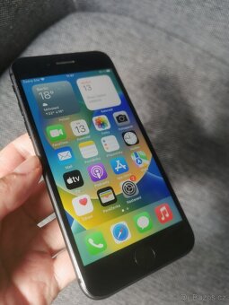 Iphone 8, 64 GB, stav baterie 78% - 5