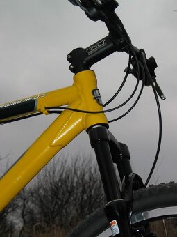 Horské kolo GT Avalanche 0.5 (velikost XL) - 5