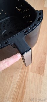 Horkovzdušná beztuková fritéza Russell Hobbs XXXL 1800W 10l - 5