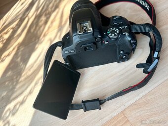 Canon eos 200d + příslušenství, objektiv 75-300mm - 5