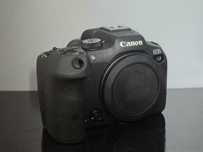 Canon R7 TOP STAV - 5