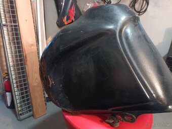 Honda Dominátor nádrž a další díly - 5