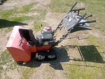 Pásová sněžná fréza HECHT 9665 SE - 5