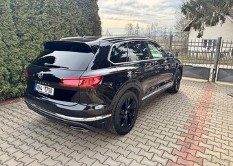Volkswagen Touareg 3,0TDi/V6 /210Kw DPH ,fullLED nafta - 5