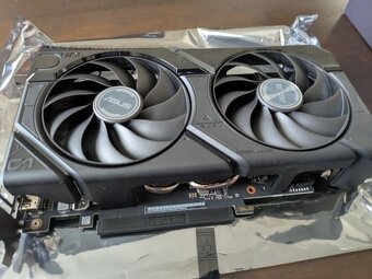 Nvidia RTX 4070 SUPER 12GB Asus Dual - 5