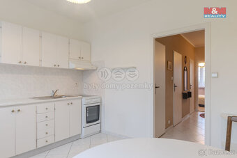 Prodej bytu 2+1, 53 m², Zlín, ul. Okružní - 5