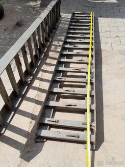 Prodám najezdy na bagr železné - 5