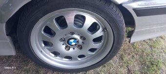 BMW e36 1,8is coupe - 5