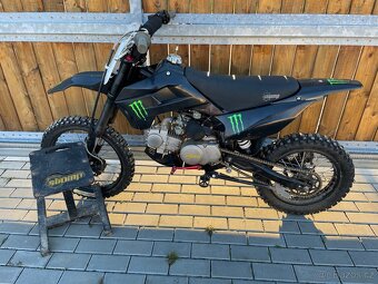 Stomp Z3-140 - 5