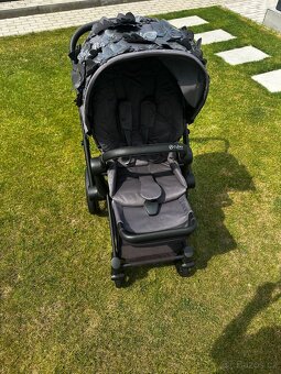 Cybex Priam kočárek Flowers Grey - 5