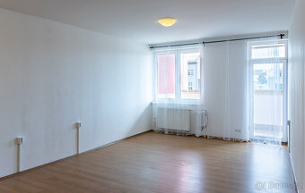 Pronájem bytu 1+kk, Poděbradská, Vysočany, 17 000 Kč/měs, 38 - 5